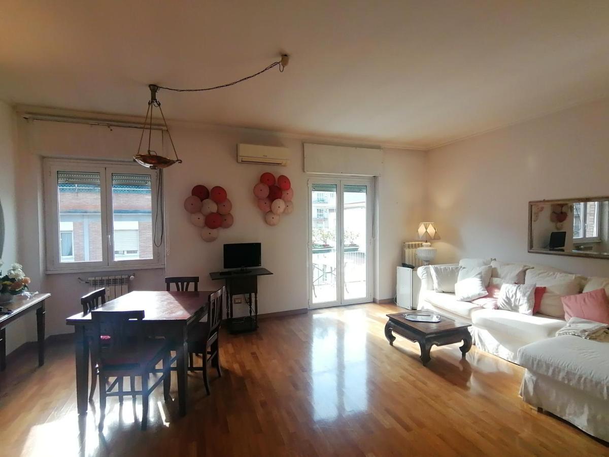 Gelsomino B&B Apartment روما المظهر الخارجي الصورة